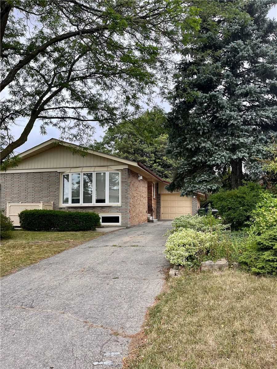 Detached House leased at Lower#1-164 Richard Clark Drive, Toronto, Downsview-Roding-CFB, M3M1V4 - MLS: W5720421