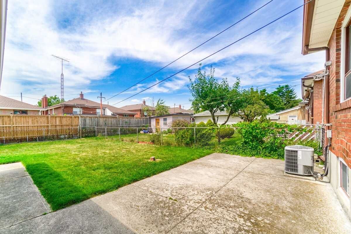 Listing Image 38