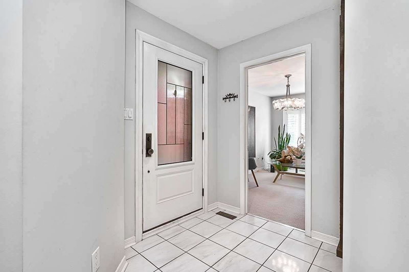 26 - 2006 Glenada Cres, Oakville, L6H5R9 | Image 3