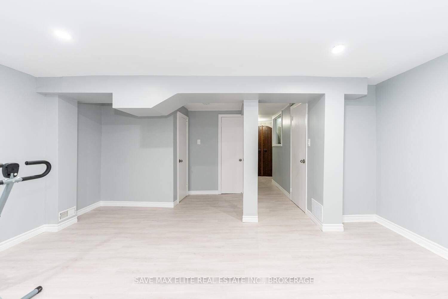 Listing Image 35