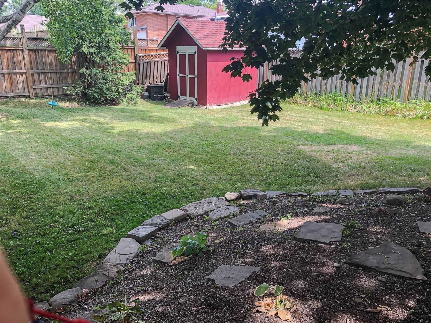 Listing Image 7