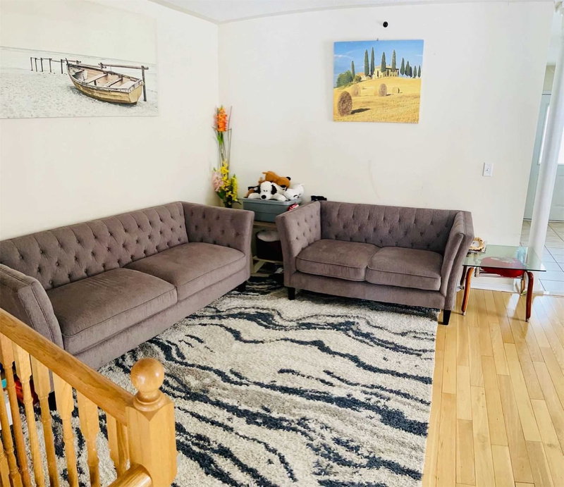 42 Mossgrove Cres, Brampton, L7A 3E6 | Image 3