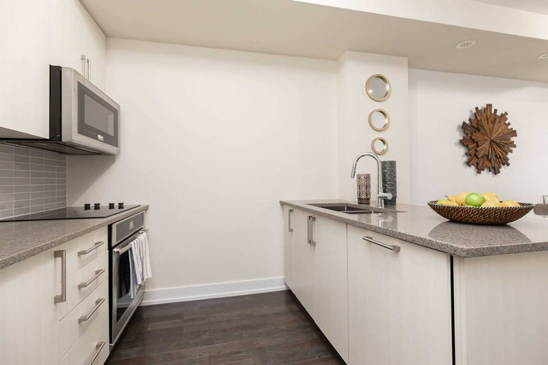 1076 Lansdowne Ave, Toronto, M6H 0C5 | Image 3