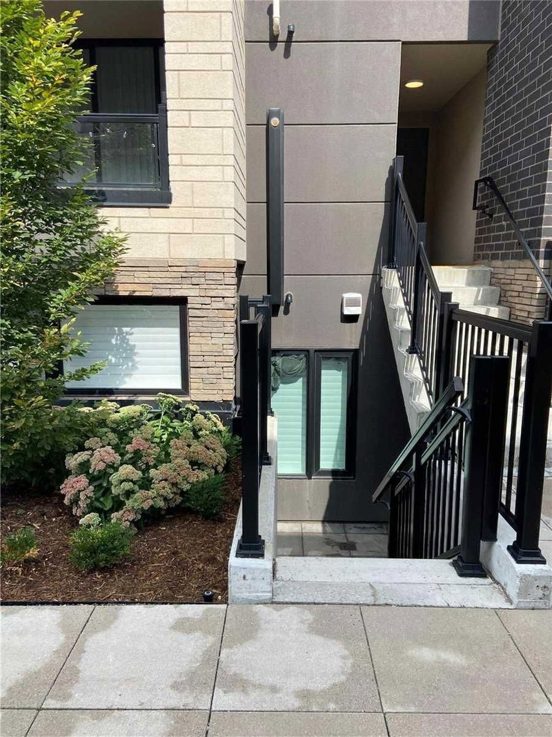 105 - 1135 Cooke Blvd, Burlington, L7T 0C3 | Image 2