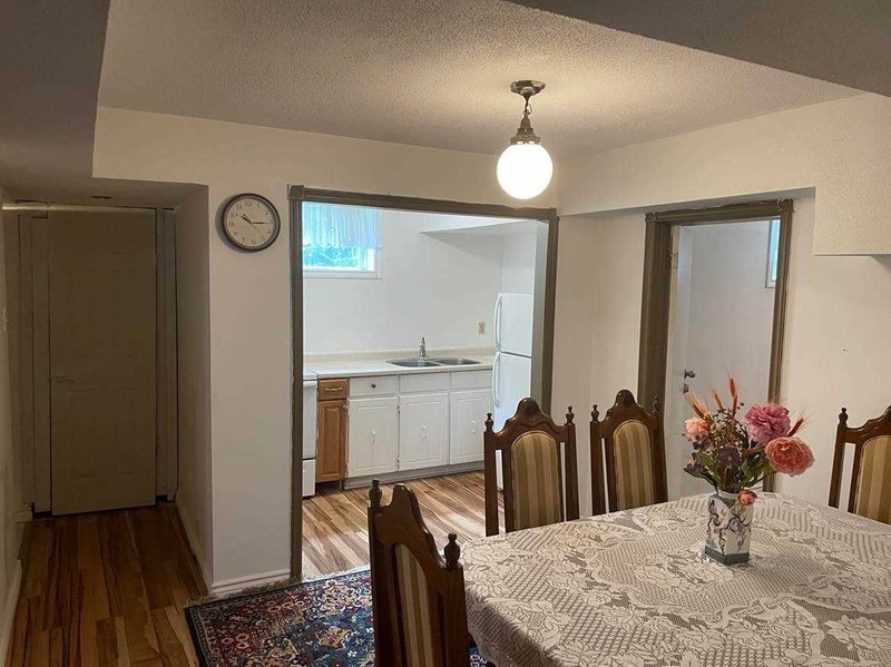Bsmt. 1 - 36 Ovida Ave, Toronto, M9B 1E1 | Image 2