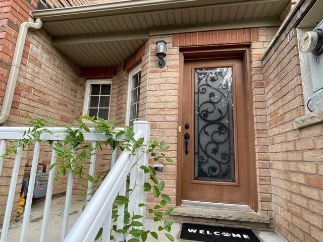 118 Niagara Tr, Halton Hills, L7G0A8 | Image 3