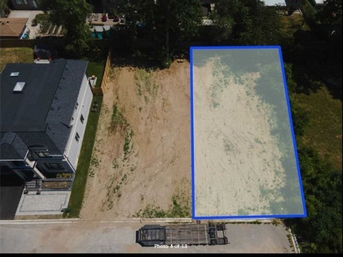 197 Mateo Pl, Mississauga, L5A2K4 | Image 3