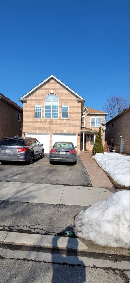 31 Sheepberry Terr, Brampton, L7A2B6 | Image 2