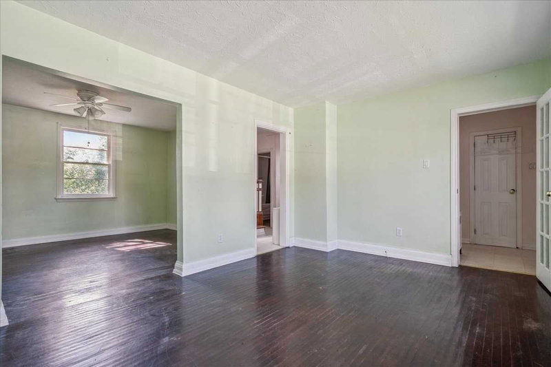 19 Pearl St, Mississauga, L5M1X1 | Image 2