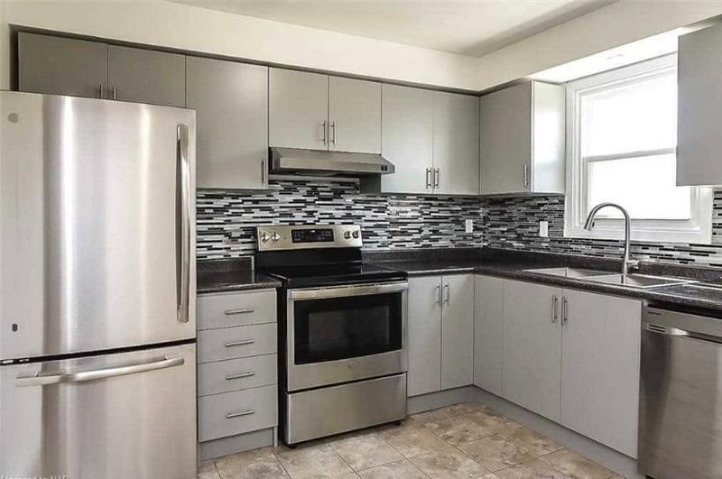 34 - 6449 Glen Erin Dr, Mississauga, L5N2T2 | Image 2