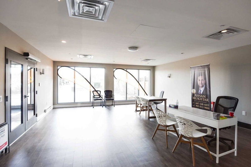 407 - 716 Main St E, Milton, L9T 3P6 | Image 2