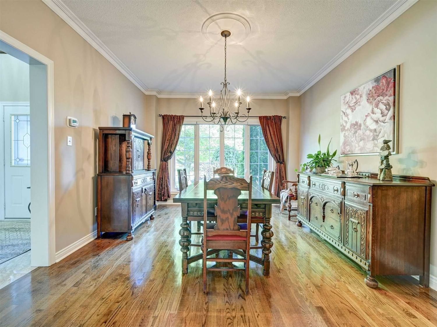 Listing photo 3