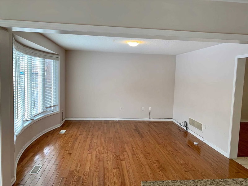 721 Scott Blvd, Milton, L9T0X9 | Image 2