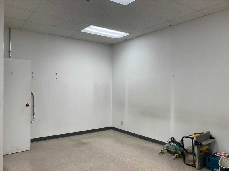 3 - 2025 William O'connell Blvd, Burlington, L7M4E4 | Image 3