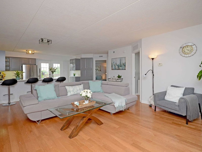 312 - 4013 Kilmer Dr, Burlington, L7M4M3 | Image 3