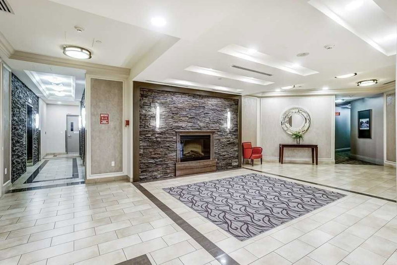 215 - 60 Heintzman St, Toronto, M6P 5A1 | Image 3