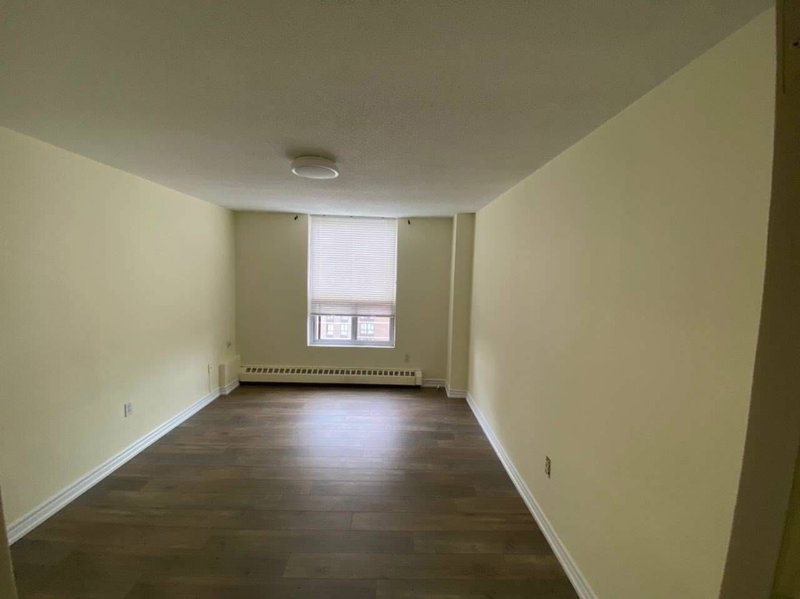 Room2