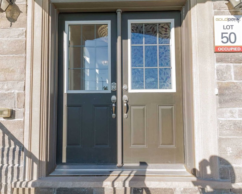 45 Roulette Cres, Brampton, L7A 4R6 | Image 3