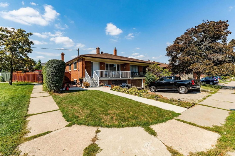 94 Archibald St, Brampton, L6X 1L9 | Image 2