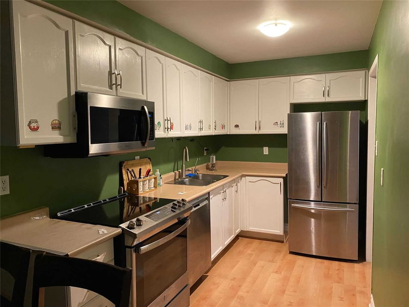 61 - 5958 Greensboro Dr, Mississauga, L5M5Z9 | Image 3