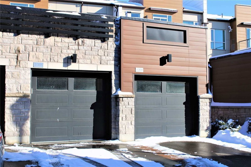 305 - 2375 Bronte Rd, Oakville, L6M1P5 | Image 2