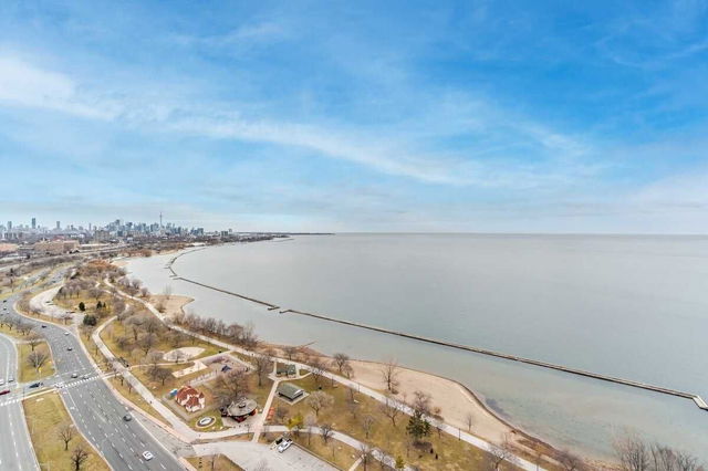 3209 - 1926 Lake Shore Boulevard