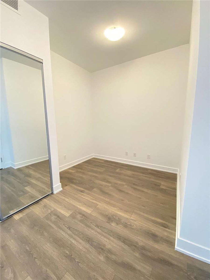 2407 - 297 Oak Walk Dr, Oakville, L6H 6R3 | Image 2