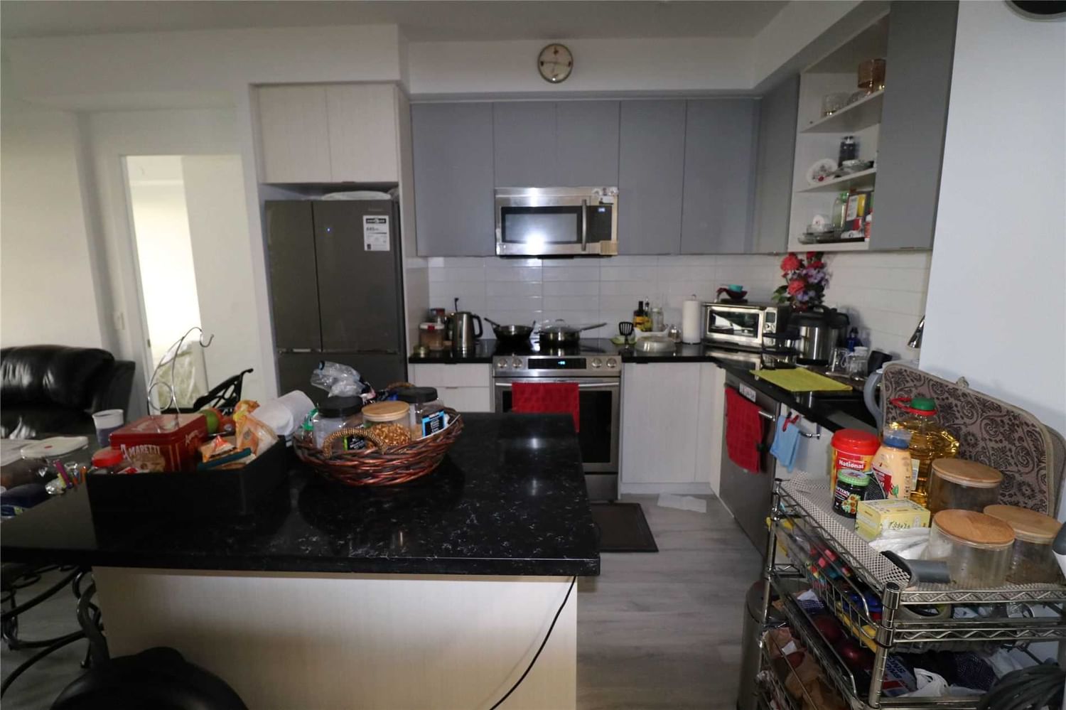 Listing Image 7