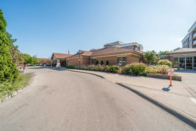 Condo sold at 1405-100 Burloak Drive, Burlington, Ontario, L7L6P6 - Bronte Creek - MLS: W5775705