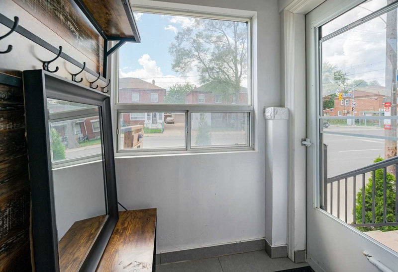 583 Old Weston Rd, Toronto, M6N 3B2 | Image 3