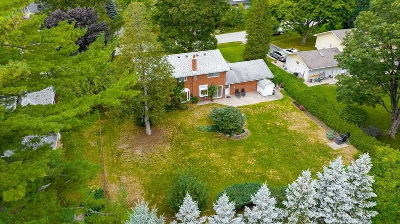 1268 Cleaver Dr, Oakville, L6J 1W3 | Image 3