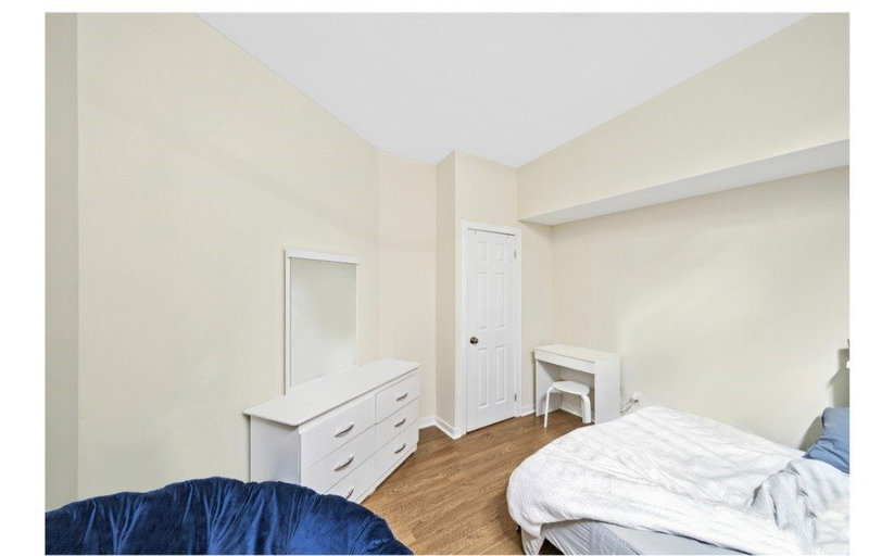Room2