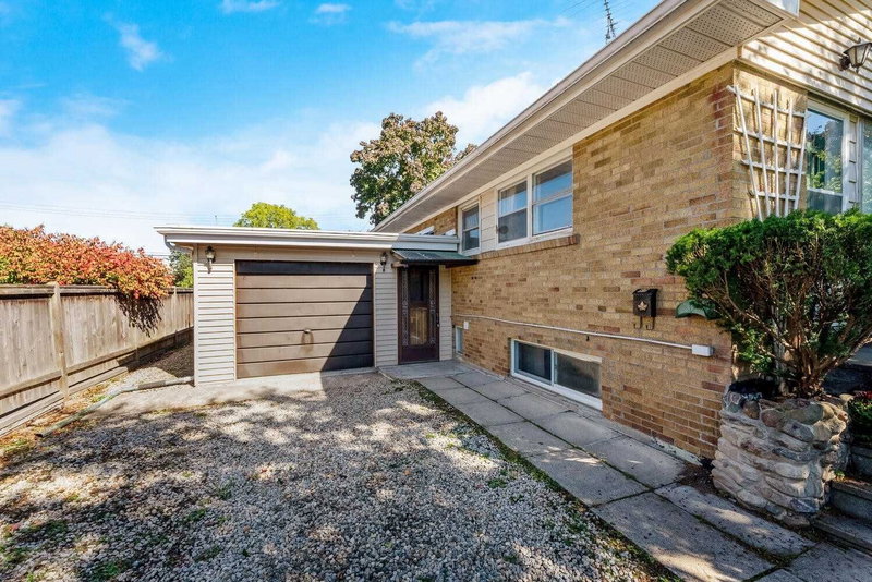 67 Roseford Terr, Halton Hills, L7J2L2 | Image 3