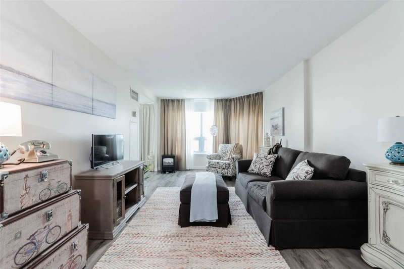 706 - 8 Lisa St, Brampton, L6Y 3V1 | Image 3