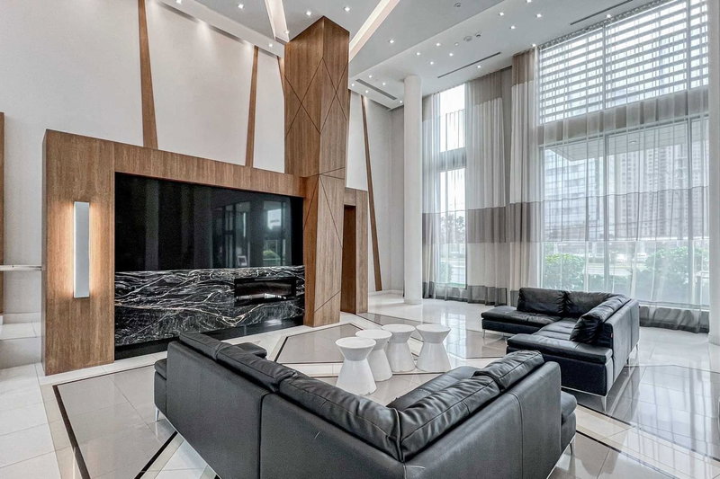 2801 - 75 Eglinton Ave W, Mississauga, L5R 0E5 | Image 3