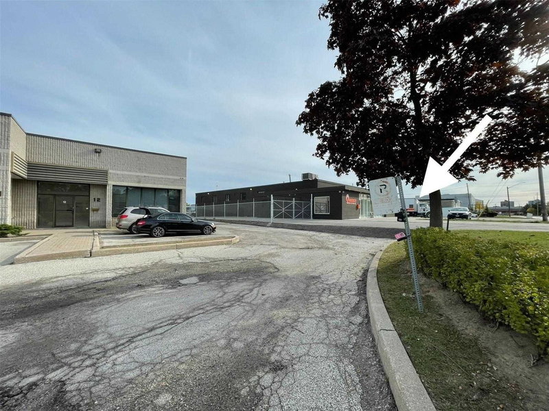 12 - 1606 Sedlescomb Dr, Mississauga, L4X1M6 | Image 2