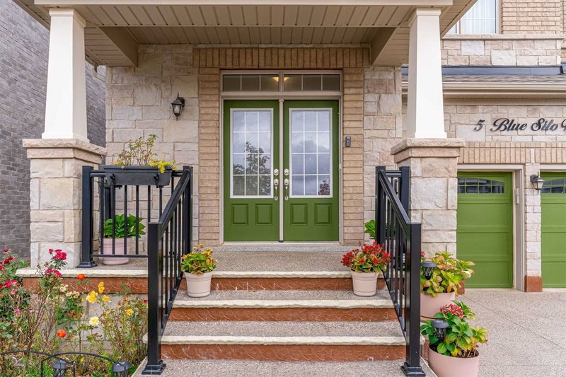 5 Blue Silo Way, Brampton, L6X5P5 | Image 3