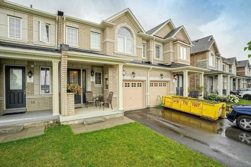 27 Hogan Manor Dr, Brampton, L7A4V3 | Image 3
