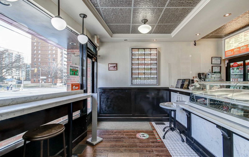 4986 Dundas St W, Toronto, M9A1B7 | Image 3