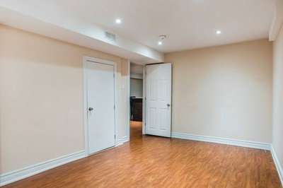 Lower-3283 Tacc Drive, Mississauga, Ontario image-0-2