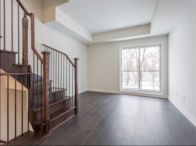 38 - 2059 Weston Rd N, Toronto, M9N1X7 | Image 2