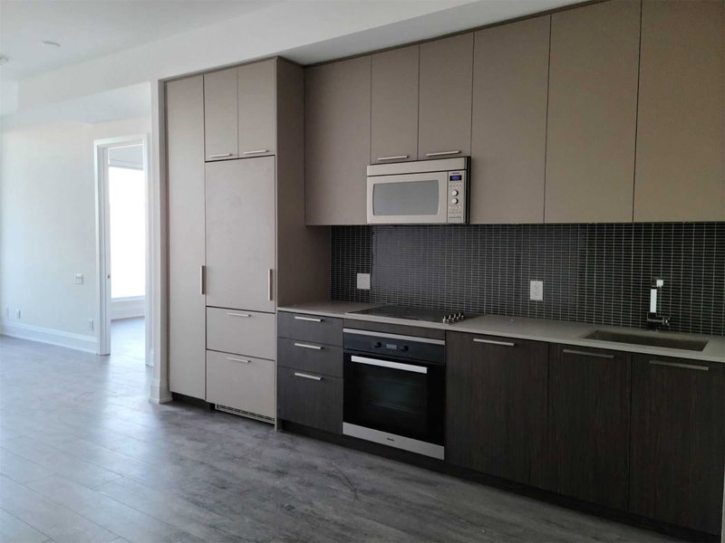 2005 - 20 Brin Dr, Toronto, M8X 0B2 | Image 3