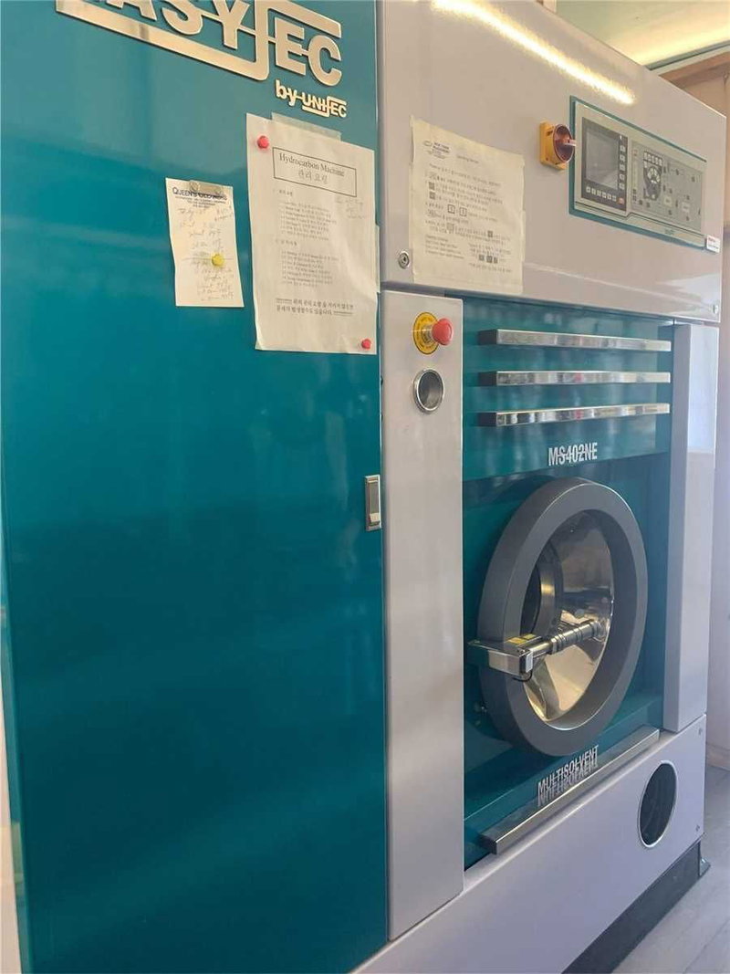 763 The Queensway Ave, Toronto, M8Z1N1 | Image 2