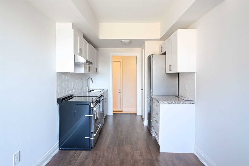 37 Creekbank Rd, Toronto, M6L 0A3 | Image 2