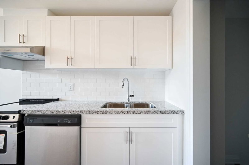 37 Creekbank Rd, Toronto, M6L 0A3 | Image 3