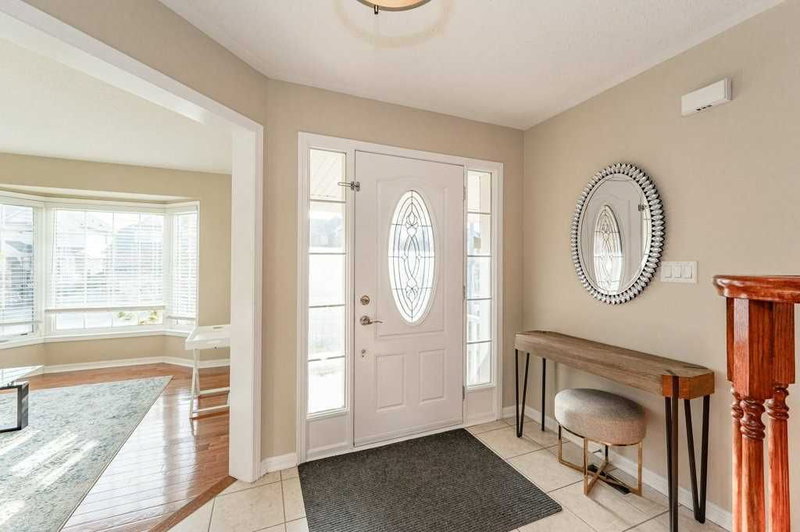 721 Scott Blvd, Milton, L9T0X9 | Image 2