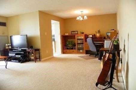 Room2