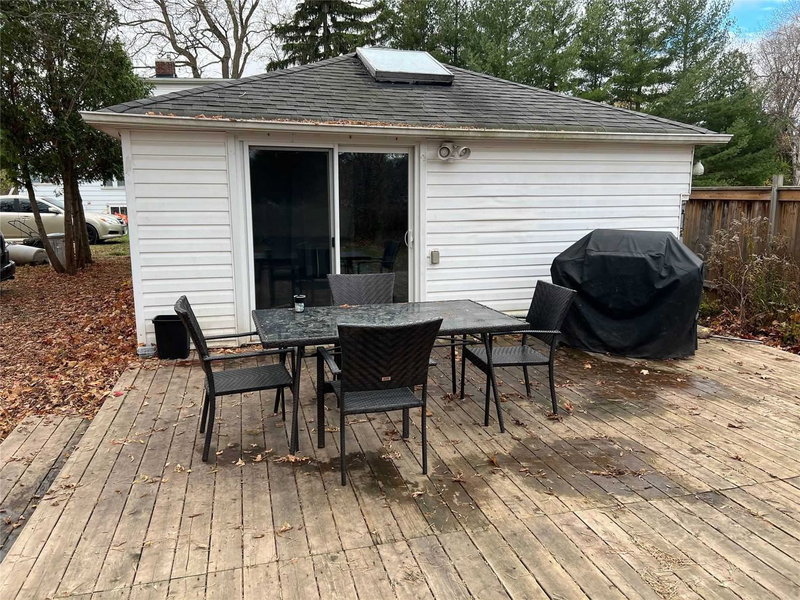 174 Victoria St, Brampton, L6Y0A6 | Image 3