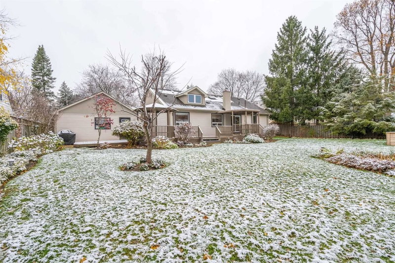 885 Long Dr, Burlington, L7T3J8 | Image 3