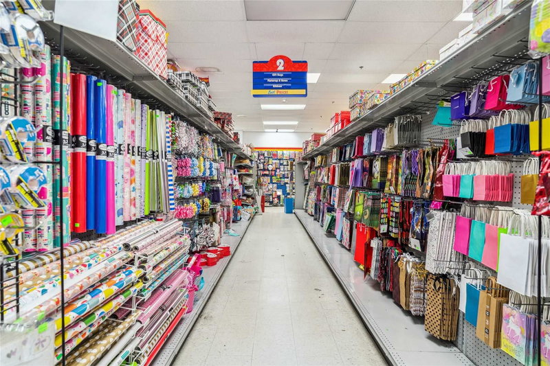 920 Southdown Rd, Mississauga, L5J2Y4 | Image 2